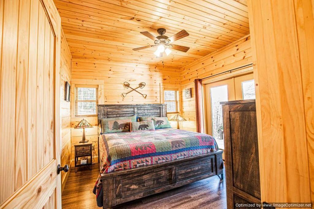 Art'S Bungalow-Wooded Seclusion 1 Mi To Deep Creek And Bryson City Exterior photo